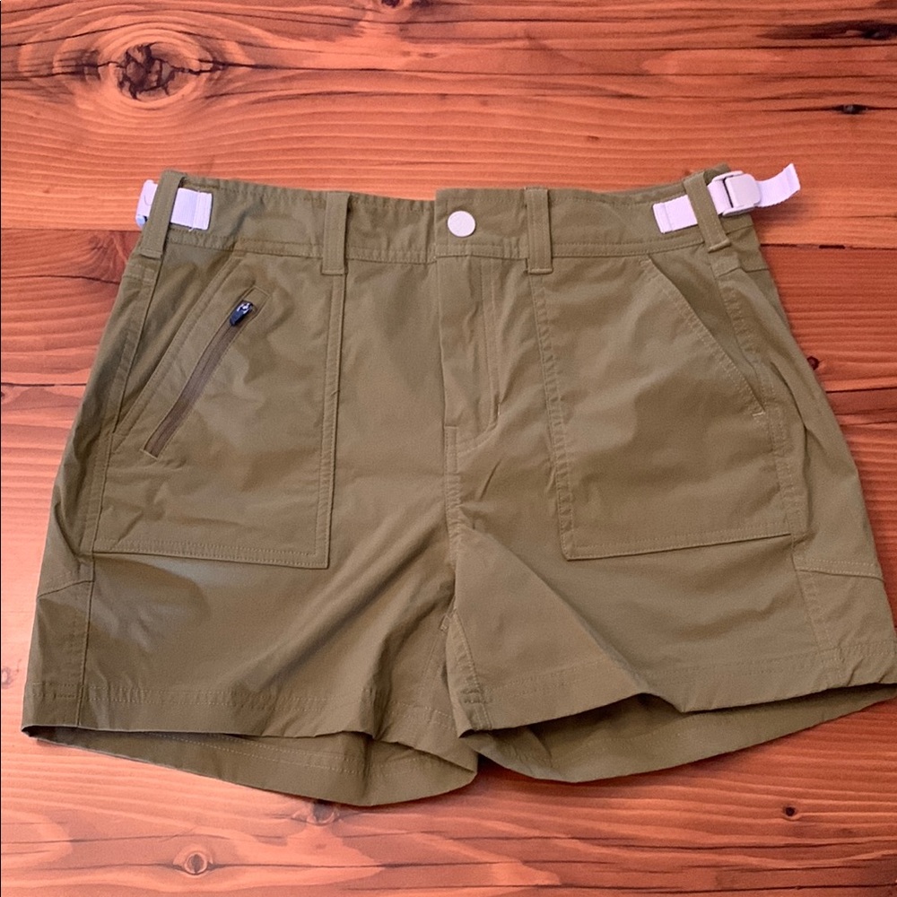 Stio Cutbank short, Mountain Thyme color, size 4, EUC!